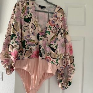 Bodysuit dress shirt, like new condition